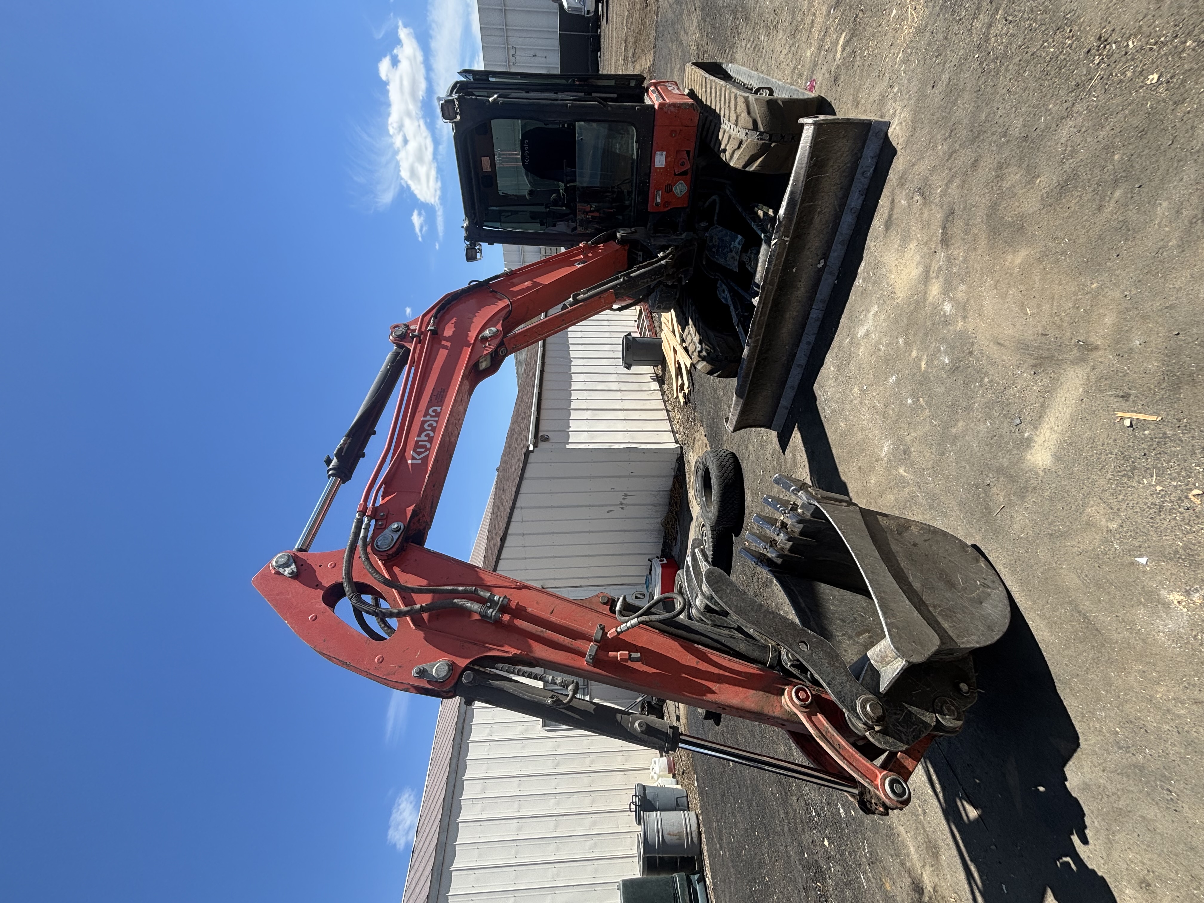 Kubota KX57